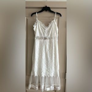 Beautiful white dress! Perfect engagement party dress, or for all white party